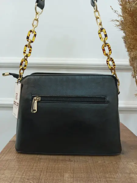 Golden Polo Marka kol çantası düz renk siyah zincirli