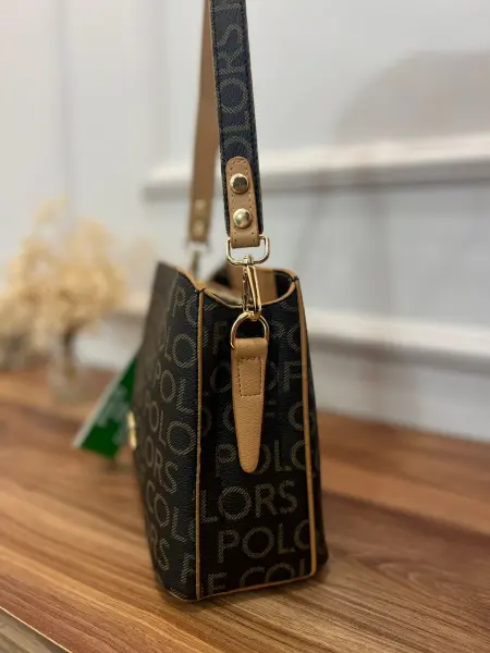 İmpolo Marka Kol Çantası siyah Desen Yazılı